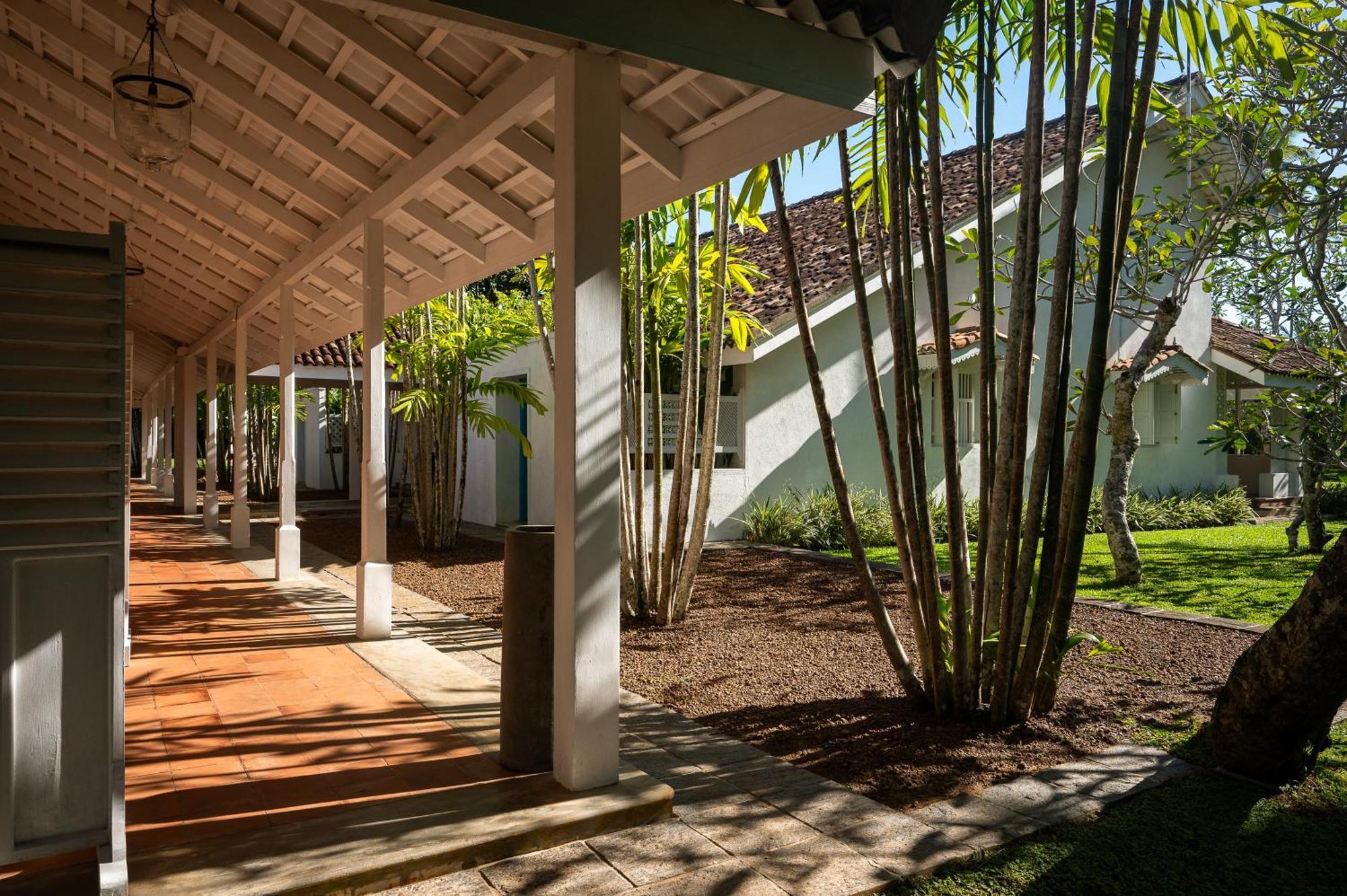 Nyne Hotels Rock Villa, Bentota Exterior photo