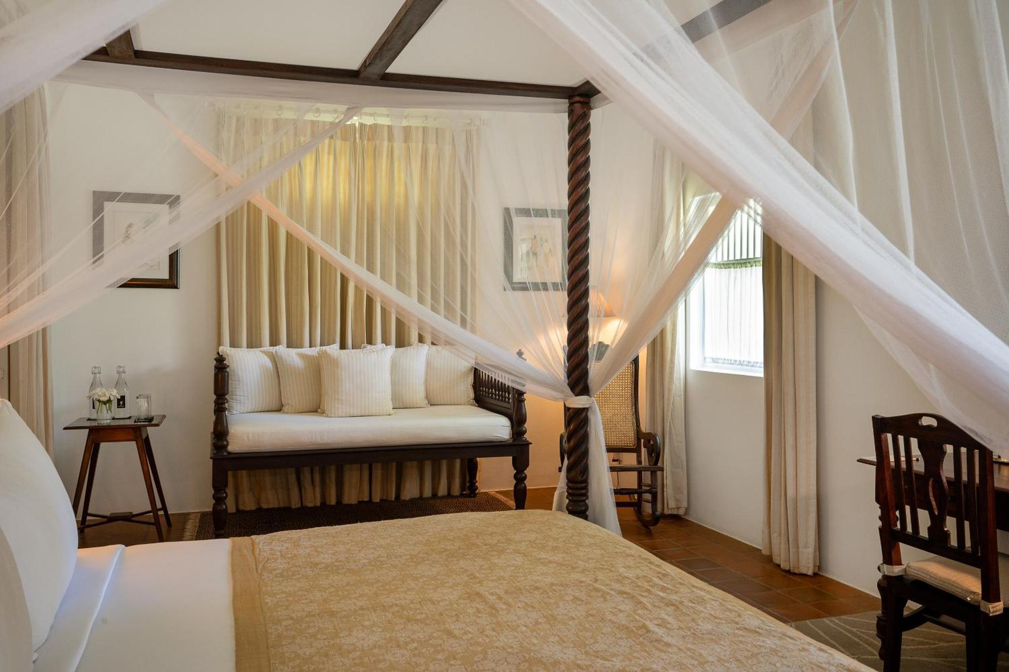 Nyne Hotels Rock Villa, Bentota Exterior photo